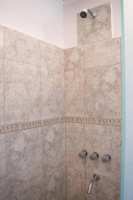 Hermoso Y Comodo Alojamiento Con Patio En Nunez Buenos Aires Ngoại thất bức ảnh